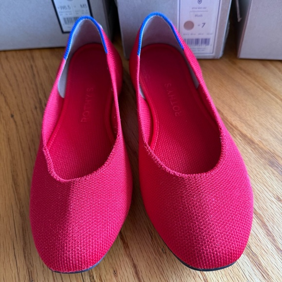 Rothy’s The Square ballet flats in Cardinal - Picture 5 of 8